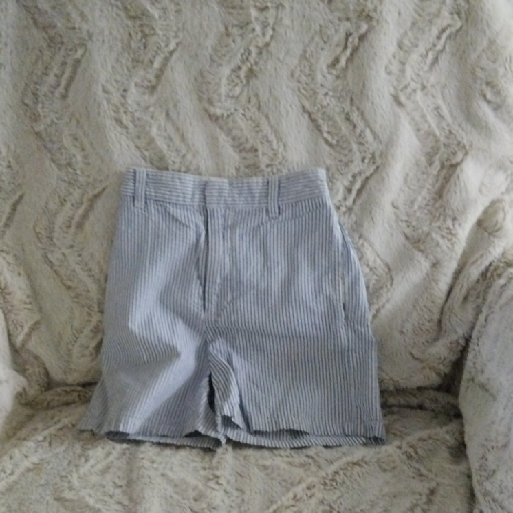 GAP Navy and White Sear Sucker Shorts